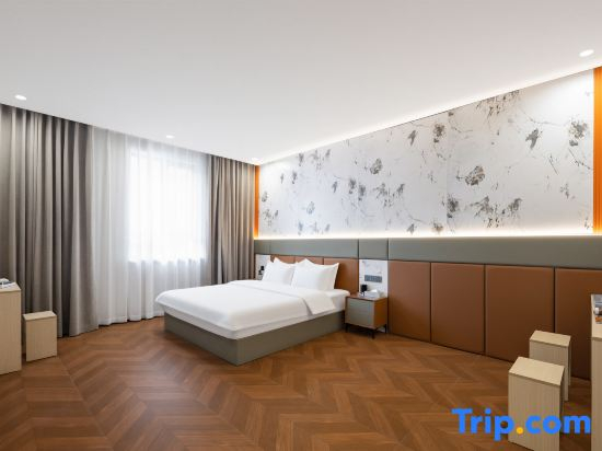 Guhe Selected Smart Hotel (Liaoning Provincial People's Hospital Wuaimarket)