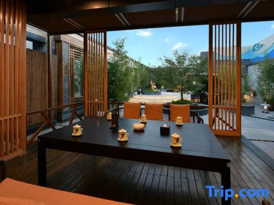 Zi Yu Hotel