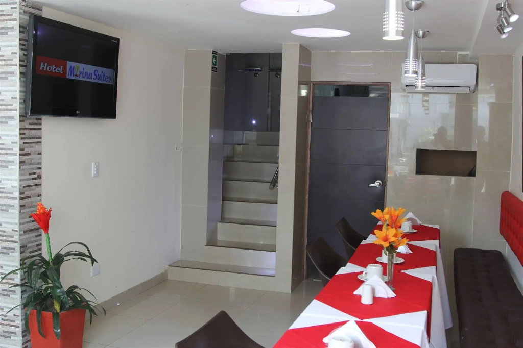 Hotel Marina Suites By GEH Suites