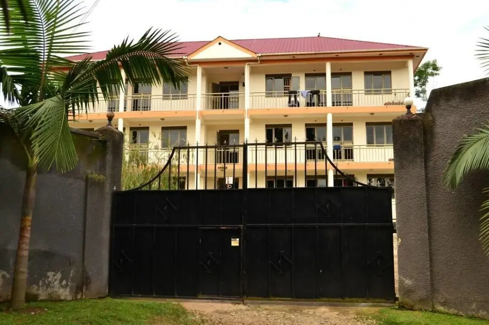 Princess Court Apartments