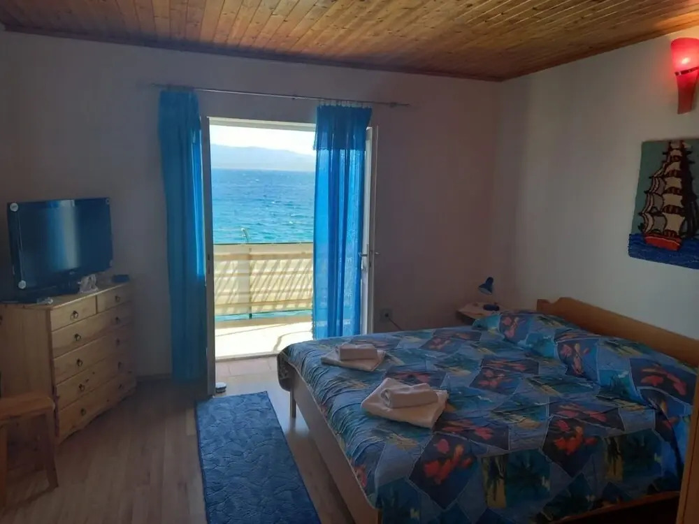 Zdravko - 5 m From Beach - A1