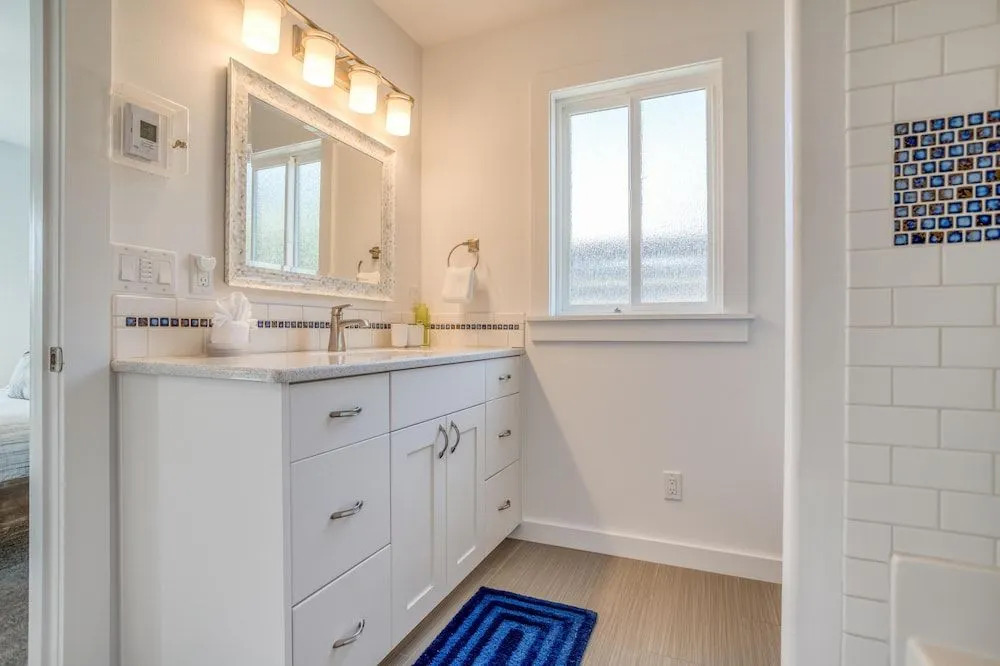 Breakwater Beach House