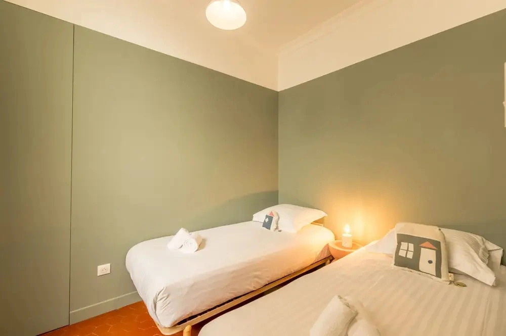 Suite Com die - Premi re Conciergerie