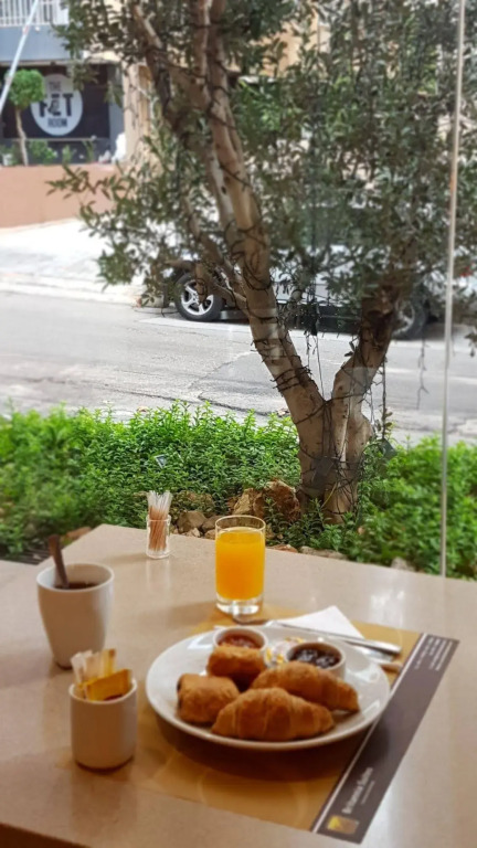 Britannia Suites