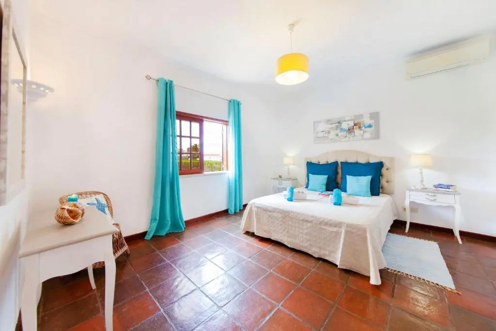 Villa Palms - Moradia tranquila com piscina aquecível - Galé, Albufeira