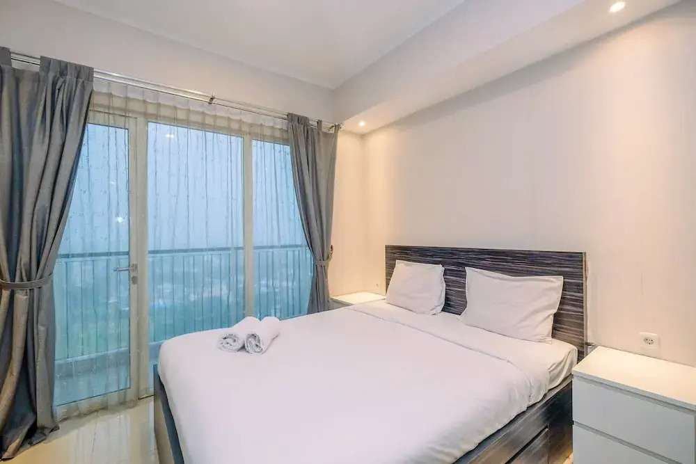 Warm and Cozy Studio at The Oasis Apartment