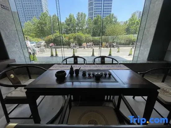 Zhige Hotel (Linyi Mixc Jinqueshan Road Branch)