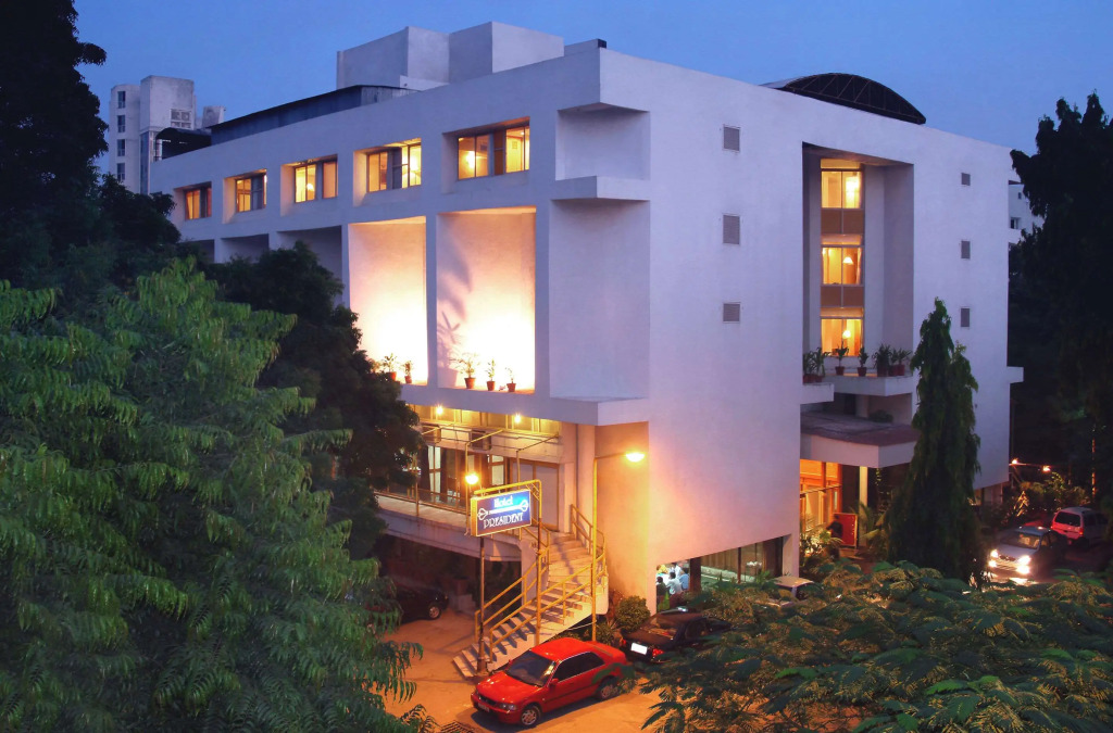 Comfort Inn President Near Ahmedabad Junction Station