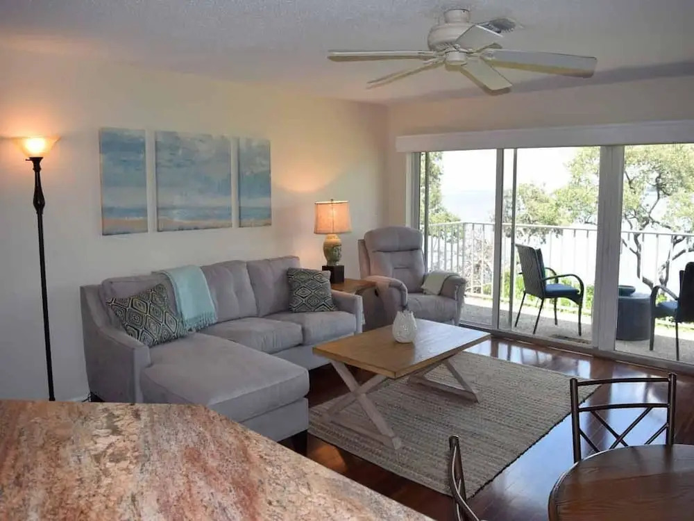 West Bay Cove 208