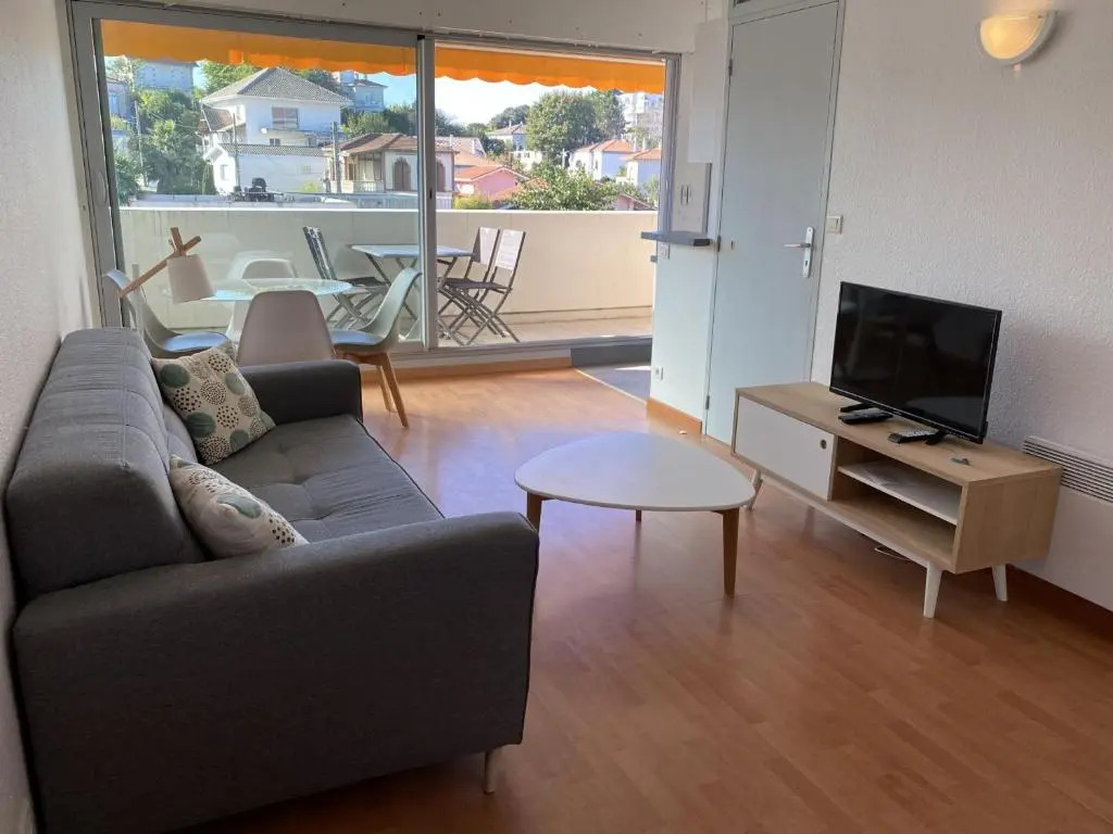 Appartement Arcachon, 2 Pièces, 4 Personnes - Fr-1-374-85