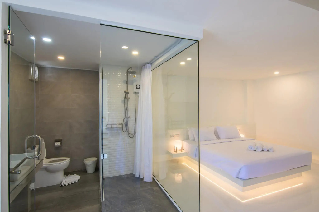 The White Hotel By Charoensri (SHA Extra Plus)