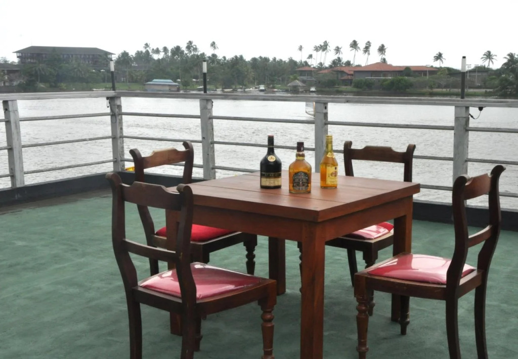 Luthmin River View