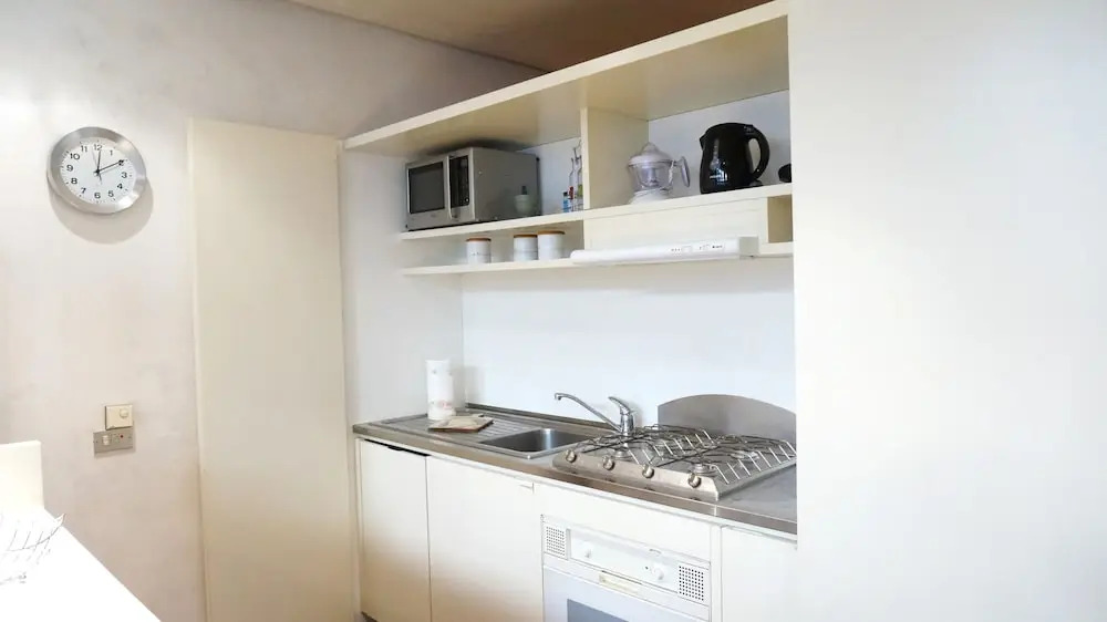Trifora apartment