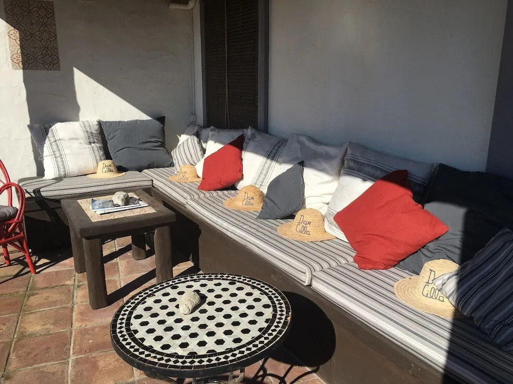 Darcilla Guest House