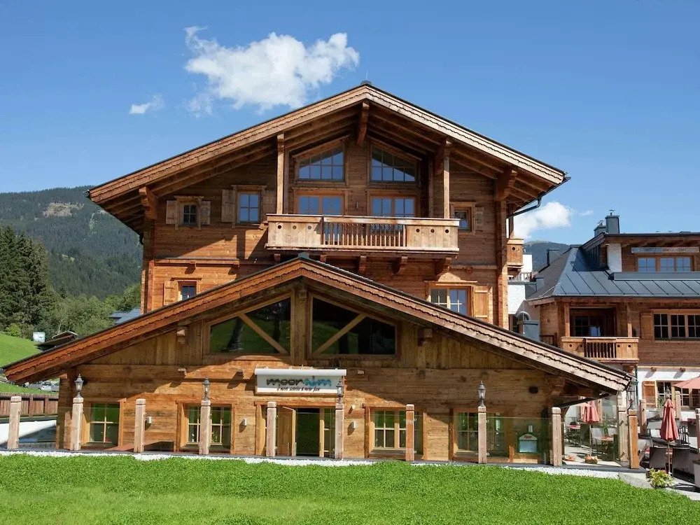 Chalet in Kirchberg near Ski Lift & Sauna