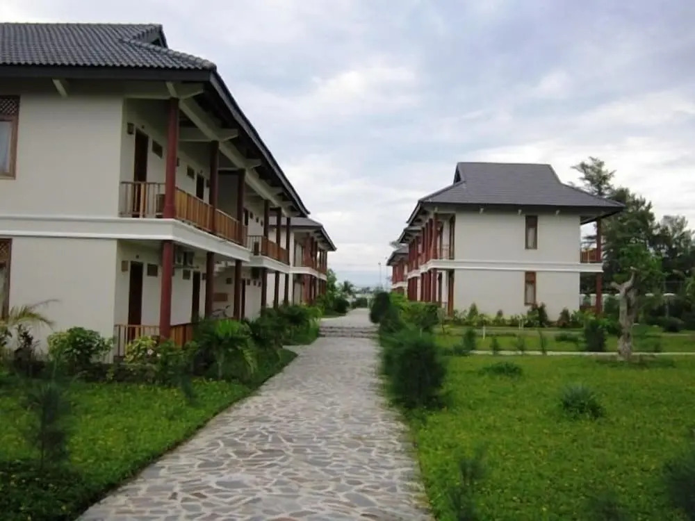 Aniise Villa Resort