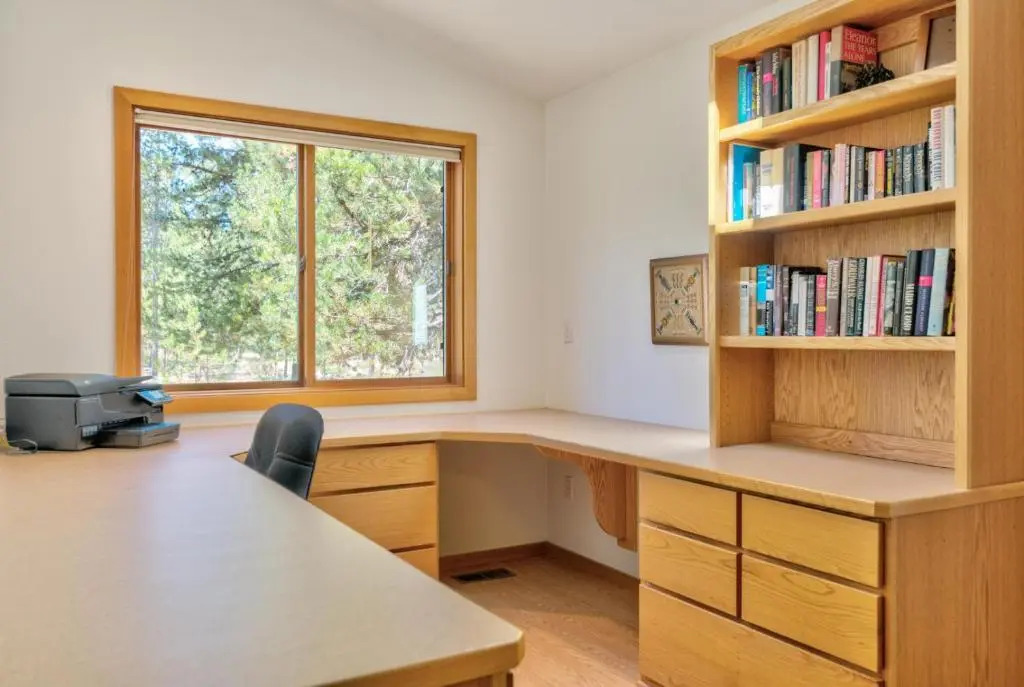 Lassen Lane 15