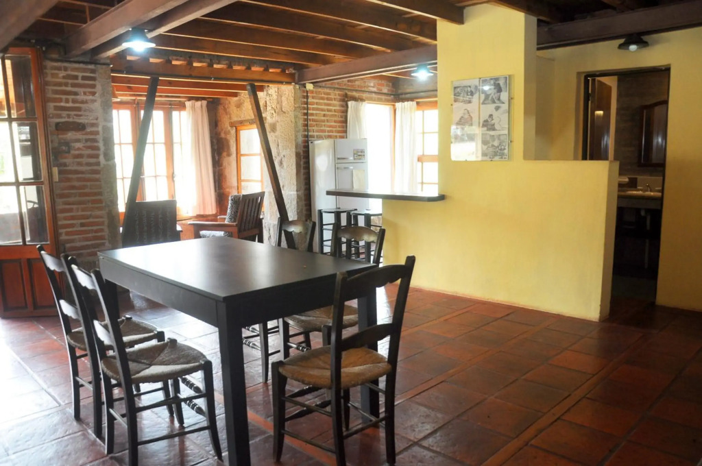 LA TOMA Complejo de Montaña - Cabañas y Habitaciones en Hosteria