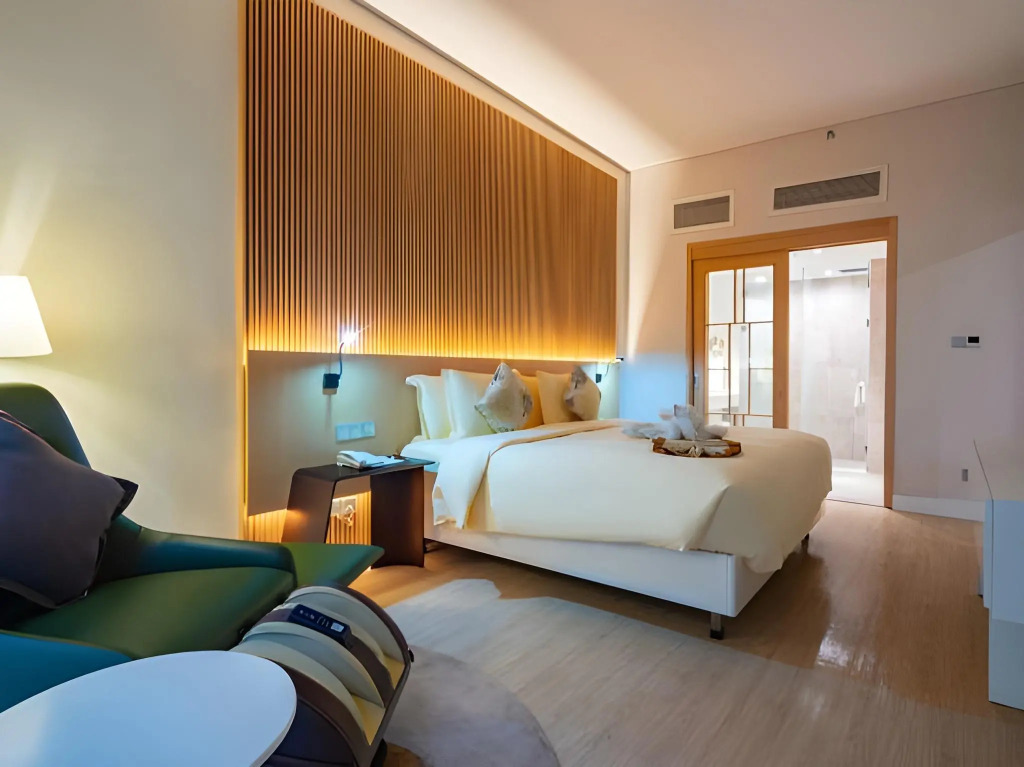 Sanya Phoenix Airport Hotel