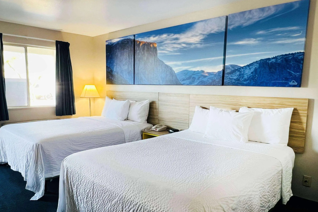 Days Inn by Wyndham Ridgecrest near China Lake Naval Station