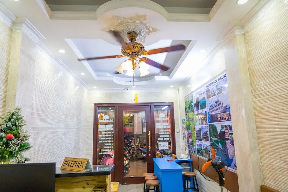 Hong Gia Tue Hotel