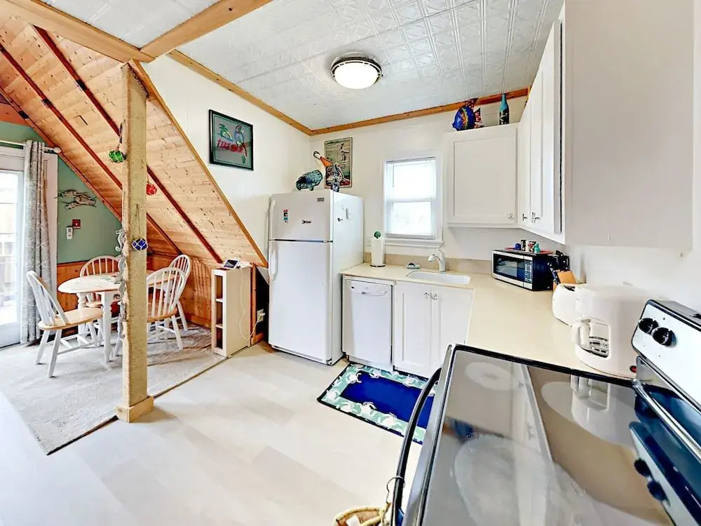 Charming A frame in Port Aransas by RedAwning