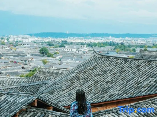 Dishui Danping Ancient City Panoramic Homestay (Lijiang Ancient City Sifang Street)