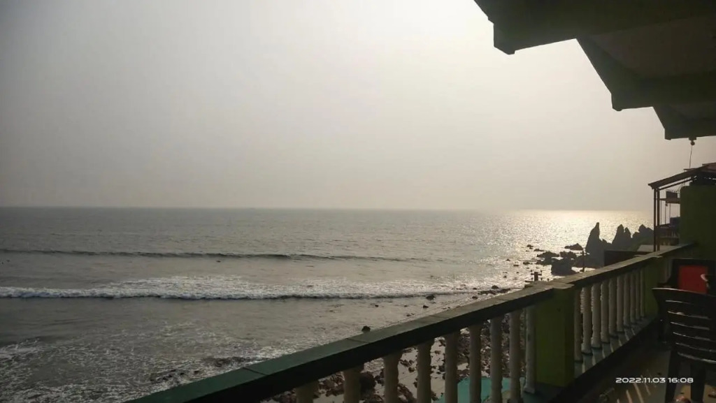 Hill Top Arambol
