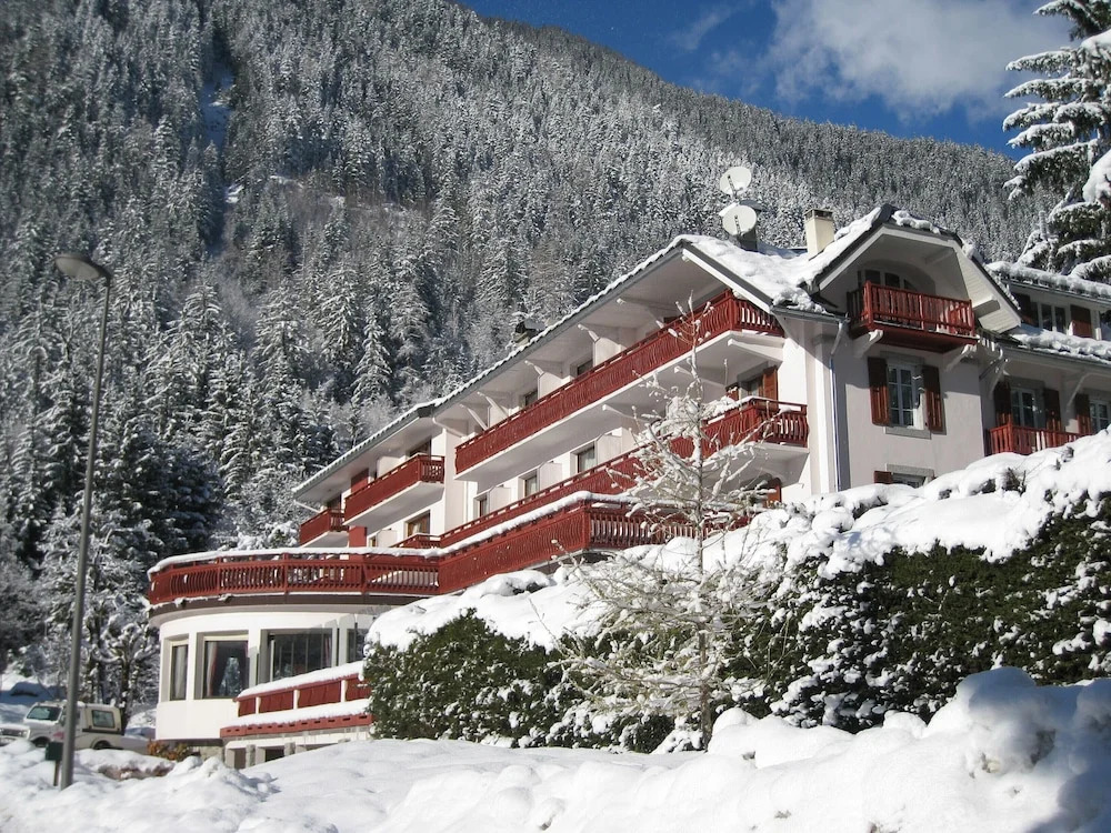 Chalet Hôtel La Sapinière