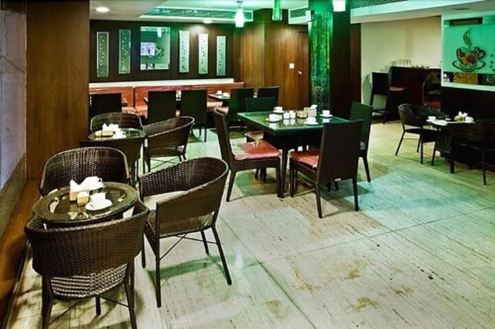 New Rainbow Business Hotel