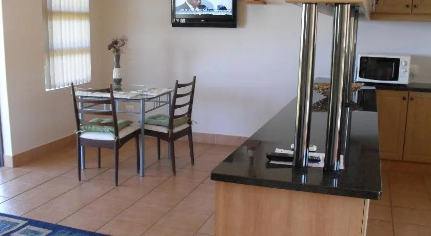 8 Royal Palm B&B