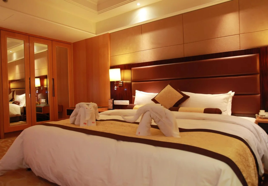 Paul Hotel