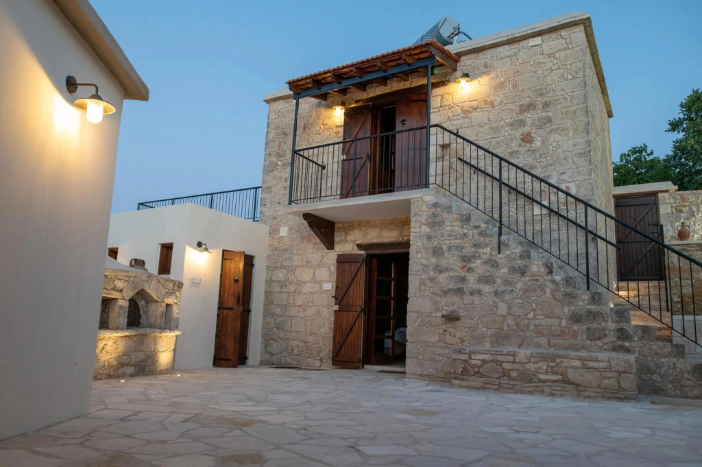 Droshia Traditional Homes