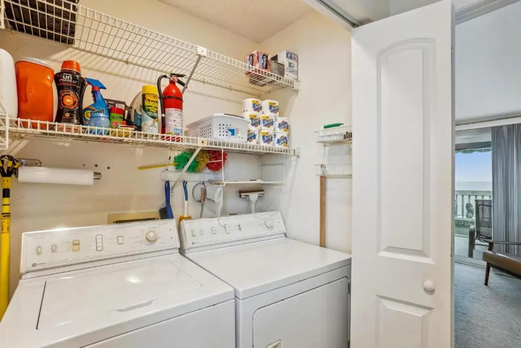 Pelican Pointe 3B