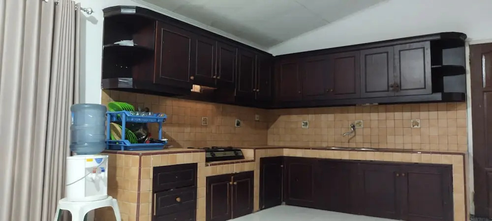 Hotel O Kost Orange Syariah