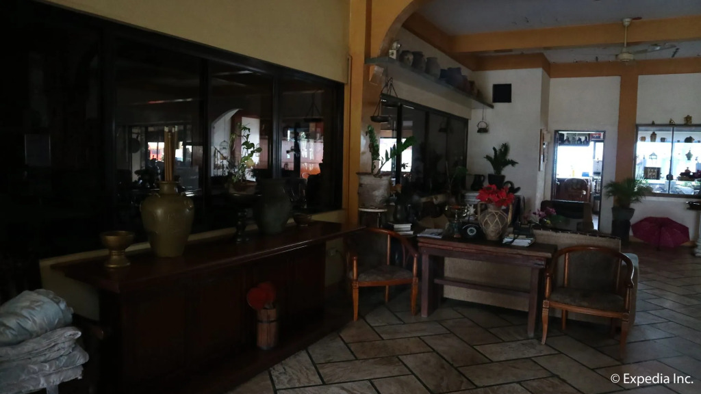 Hotel Marble Inn