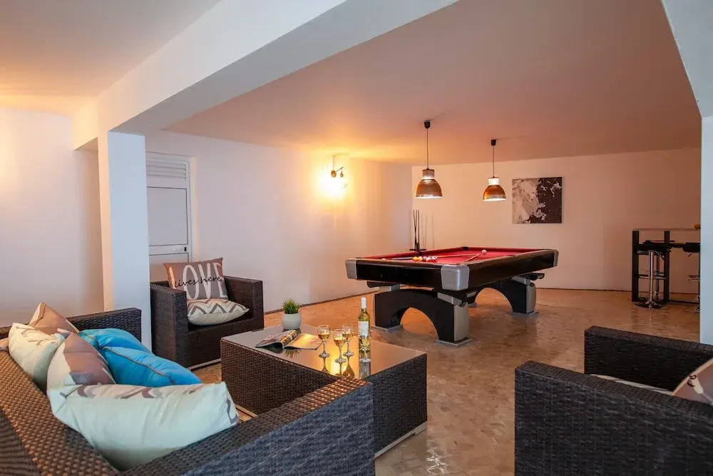 Villa Catalina - Piscina aquecível e BBQ em Armação de Pêra