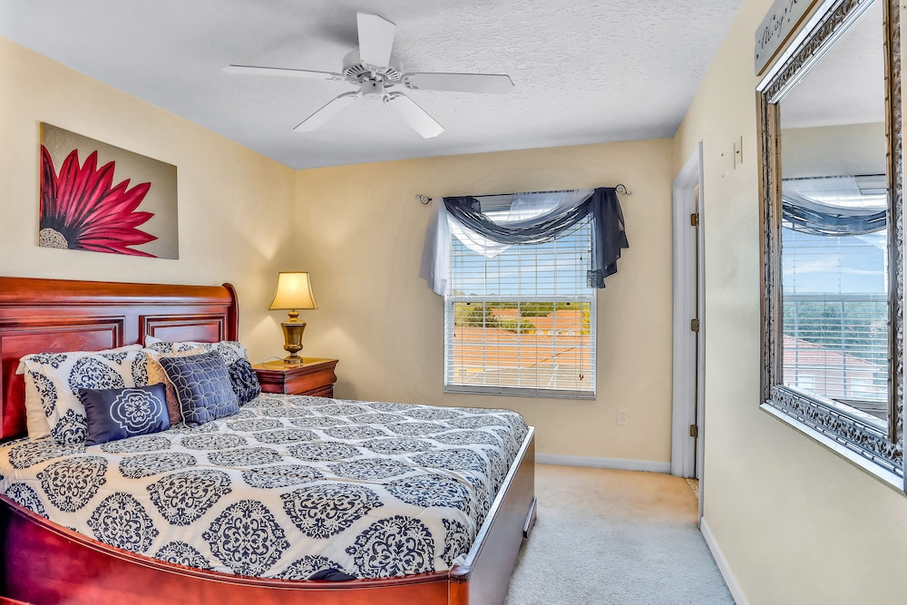 Two-story, Dog-friendly gem Near Theme Parks With Pool, Central AC & On-site gym