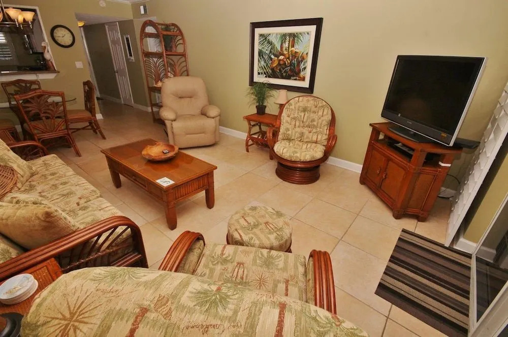 Sea Coast Gardens III 203 Apartment 2