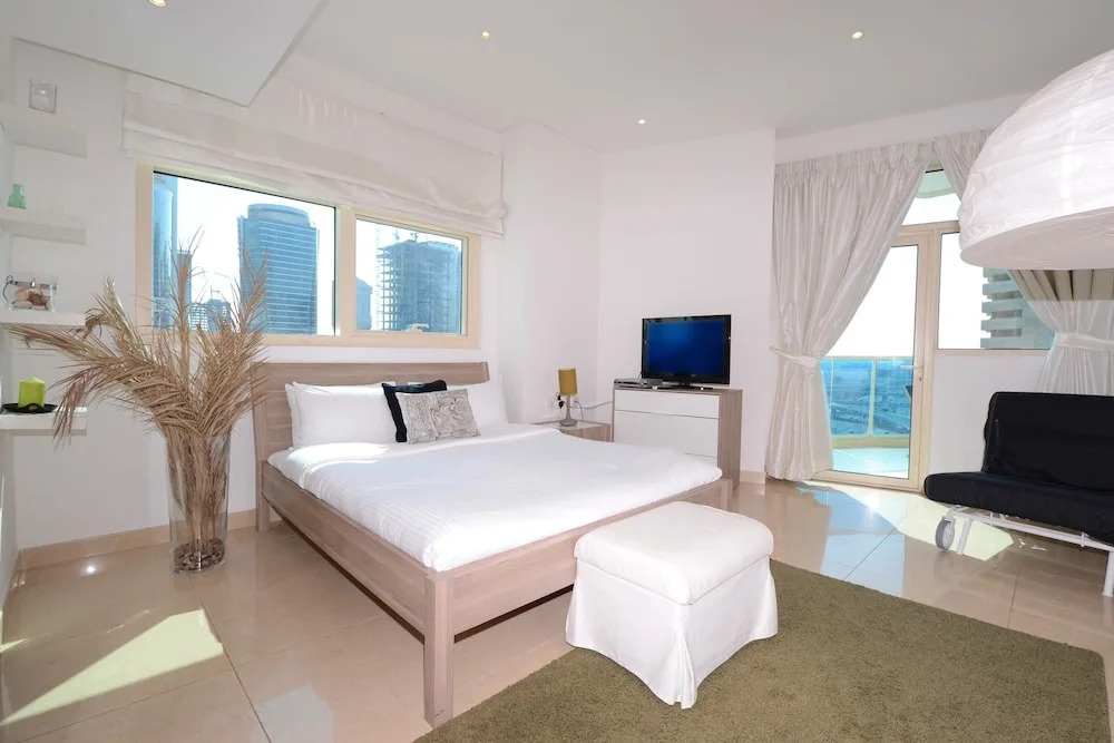 KOH - Yacht Bay