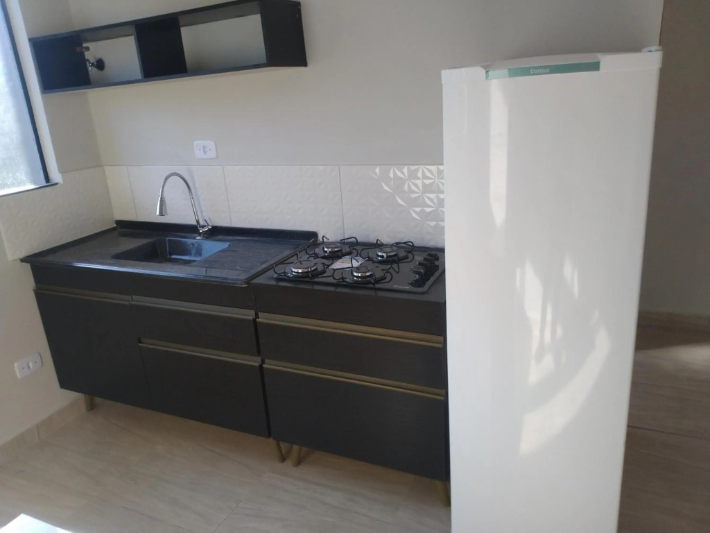 Kitnets bem localizada, próx ao centro!