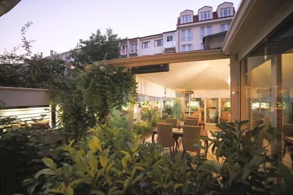 The Best Residence