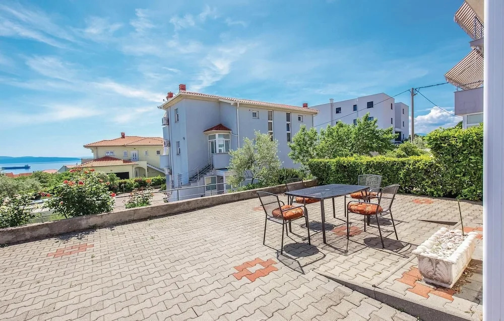 Stunning Home in Kostrena With Wifi and 2 Bedrooms