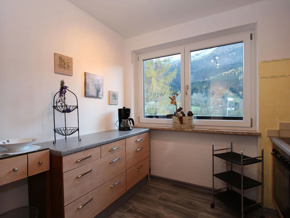 Quaint Apartment near Forest in Neukirchen am Großvenediger