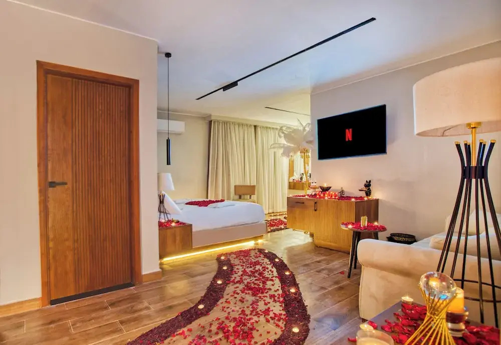 Gaia Pyramids Hotel