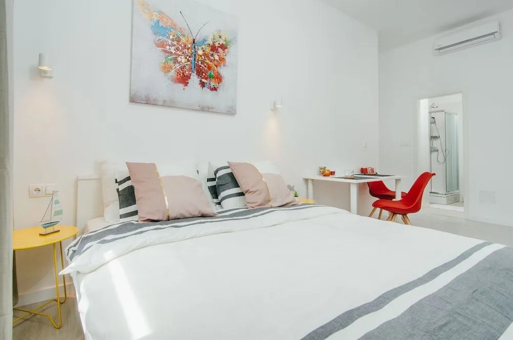 SIA Downtown Apartments