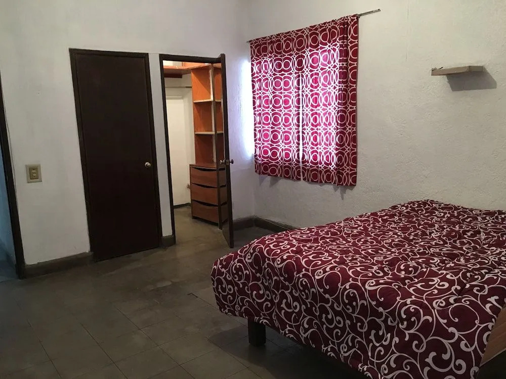 Hakal Housing Hostel Guadalajara