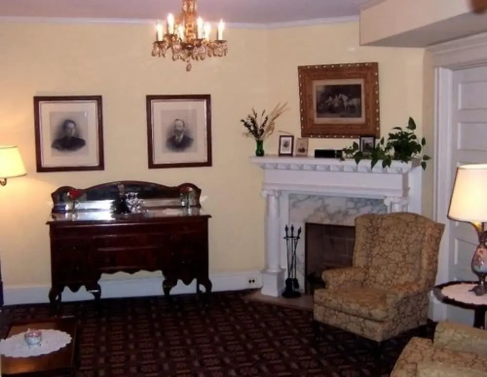 Kalorama Guest House