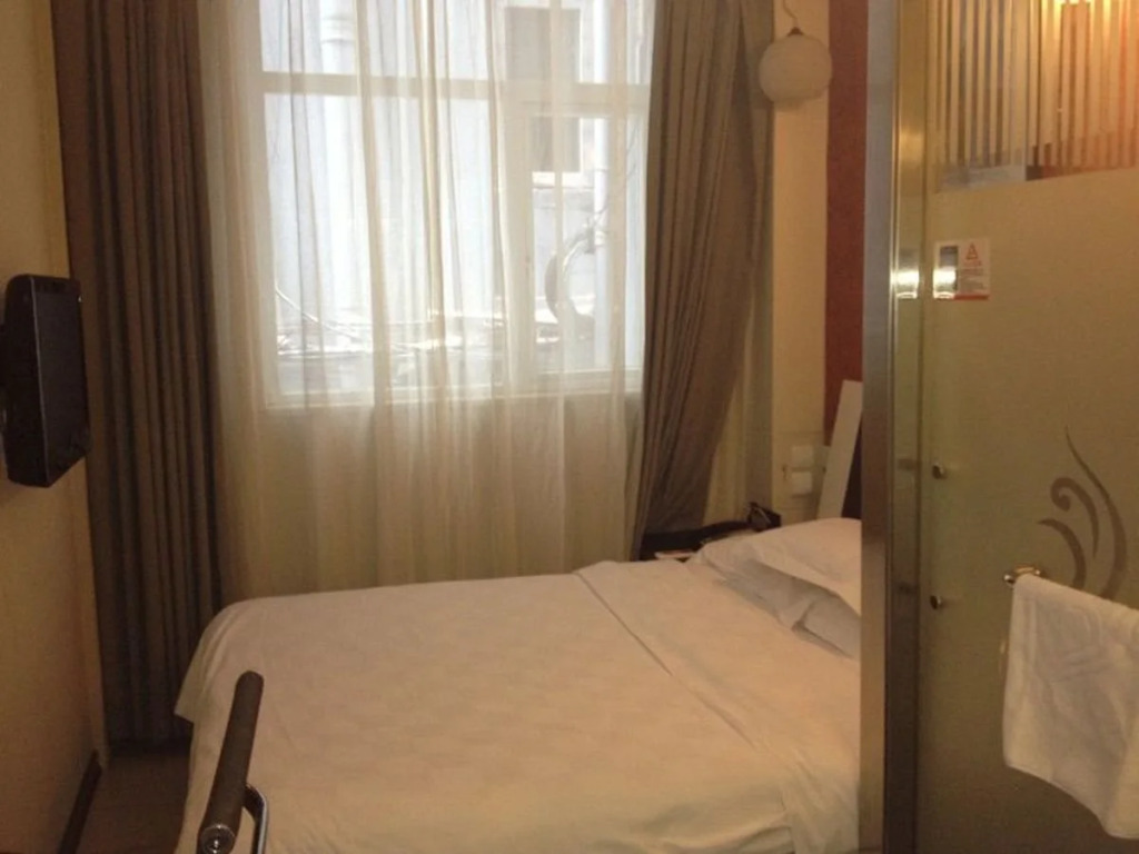 Fairyland Hotel Jingxing Branch
