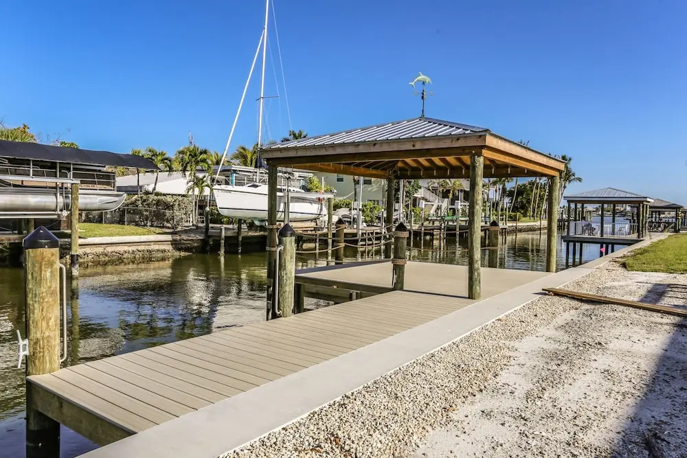 405 Harbor Court Ocean Breeze